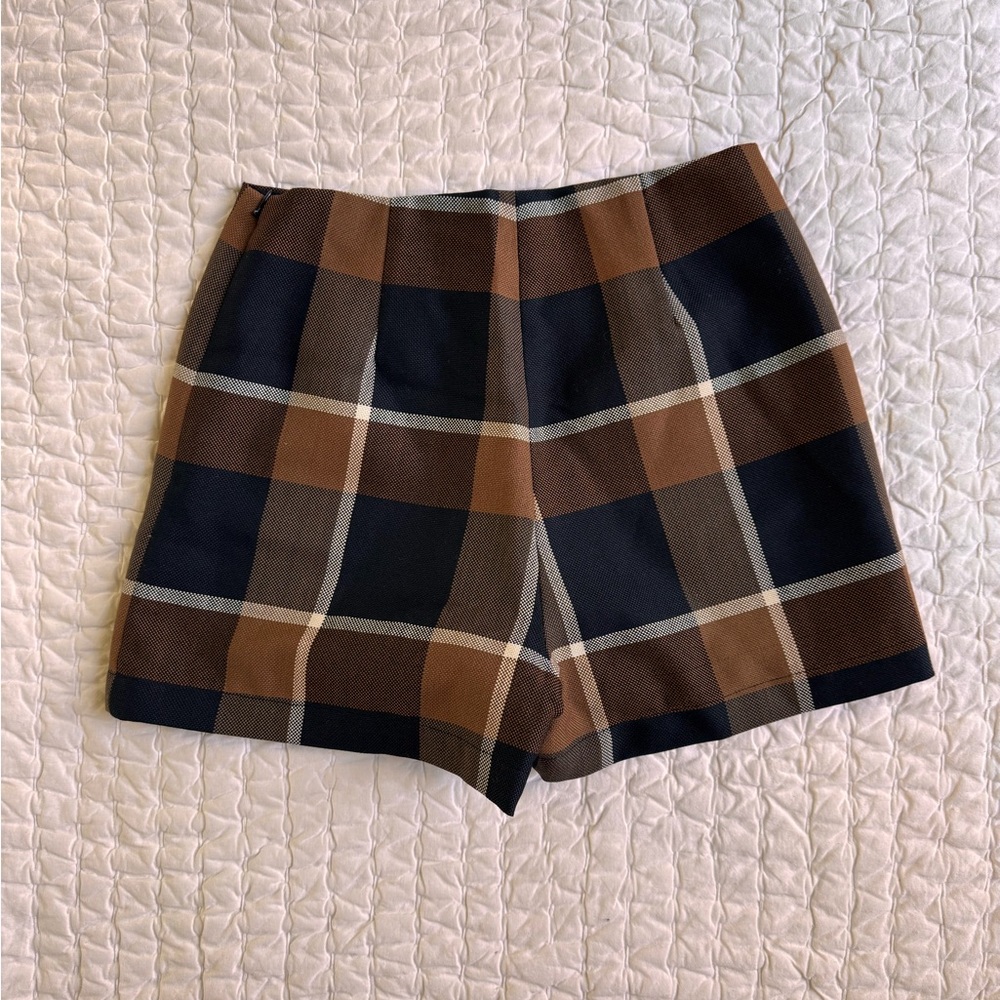 NWOT STAUD Leah High Waist Plaid Shorts in Brown & Tan - Picture 2 of 6